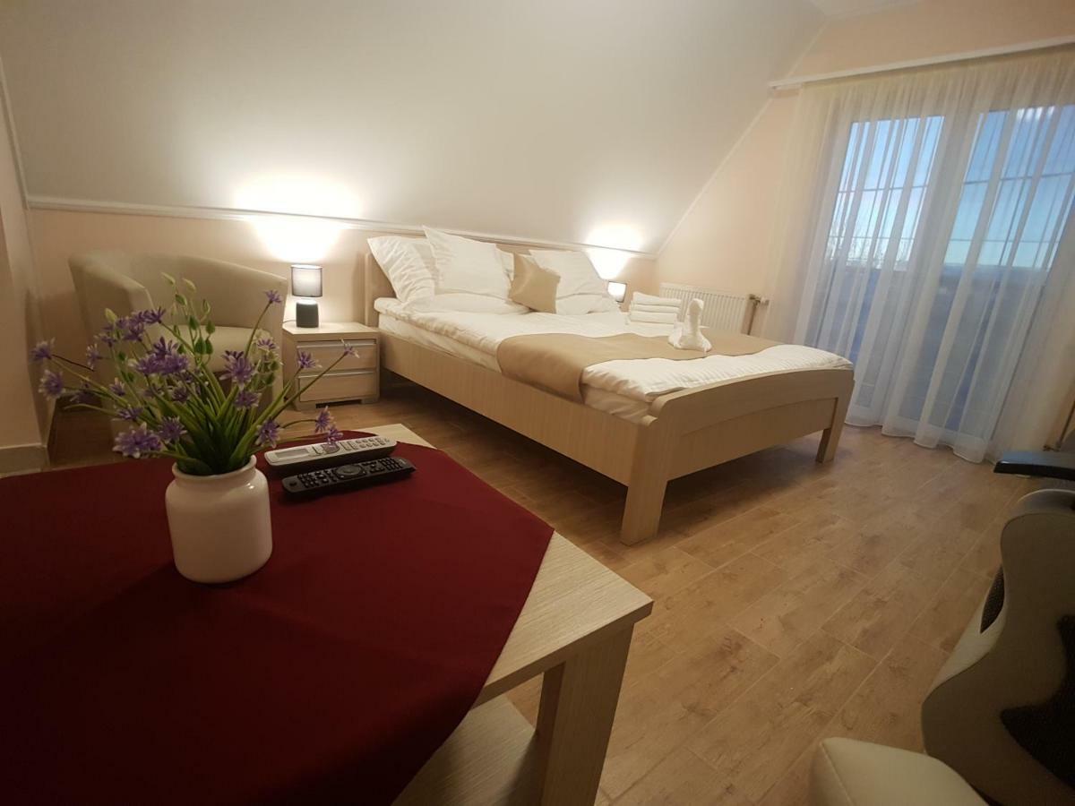 Villa Bellanova Hajduszoboszlo Ngoại thất bức ảnh