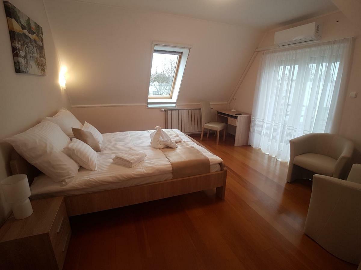 Villa Bellanova Hajduszoboszlo Ngoại thất bức ảnh