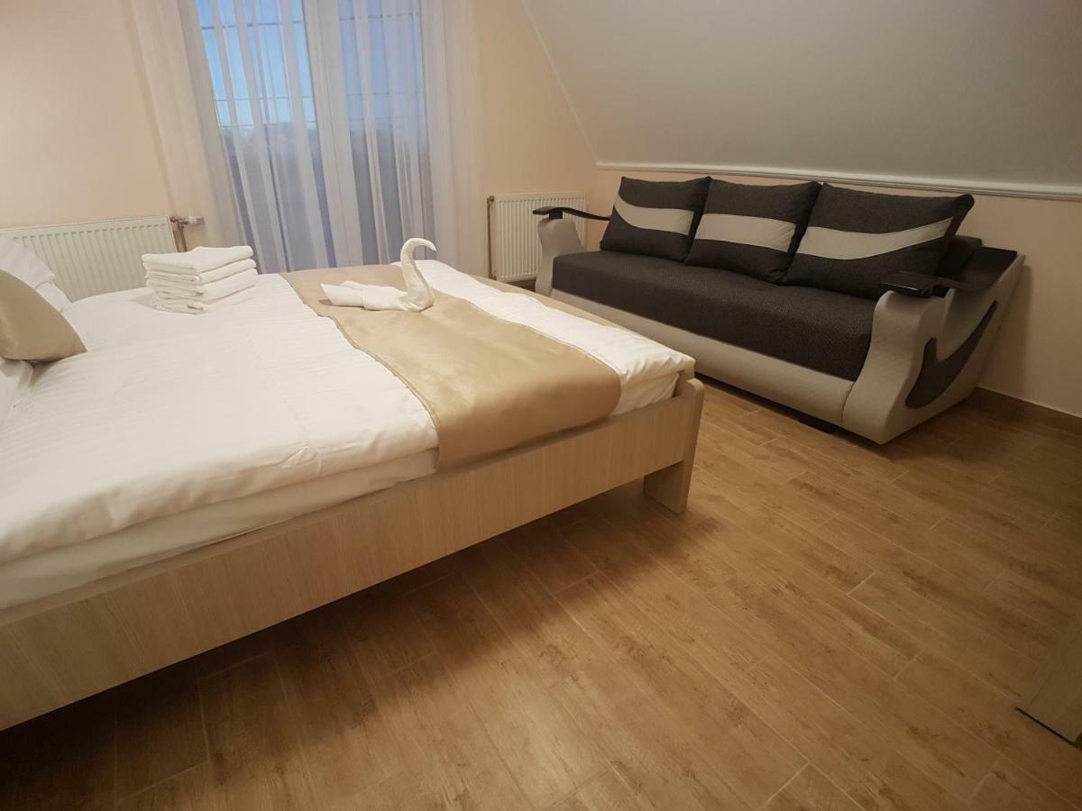 Villa Bellanova Hajduszoboszlo Ngoại thất bức ảnh