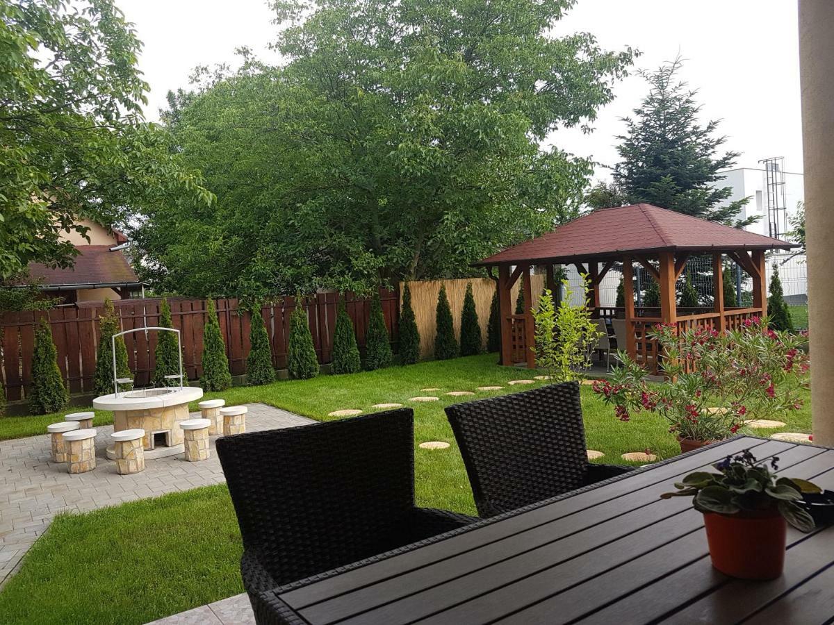 Villa Bellanova Hajduszoboszlo Ngoại thất bức ảnh